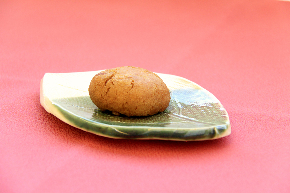 小国のめんご(揚げ菓子)|木村家菓子店