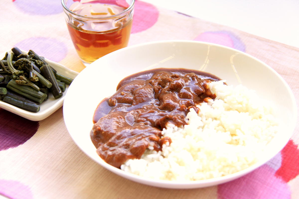 完熟ミニトマトと山形牛のハヤシライス|美森ファーム ネコポス送料無料